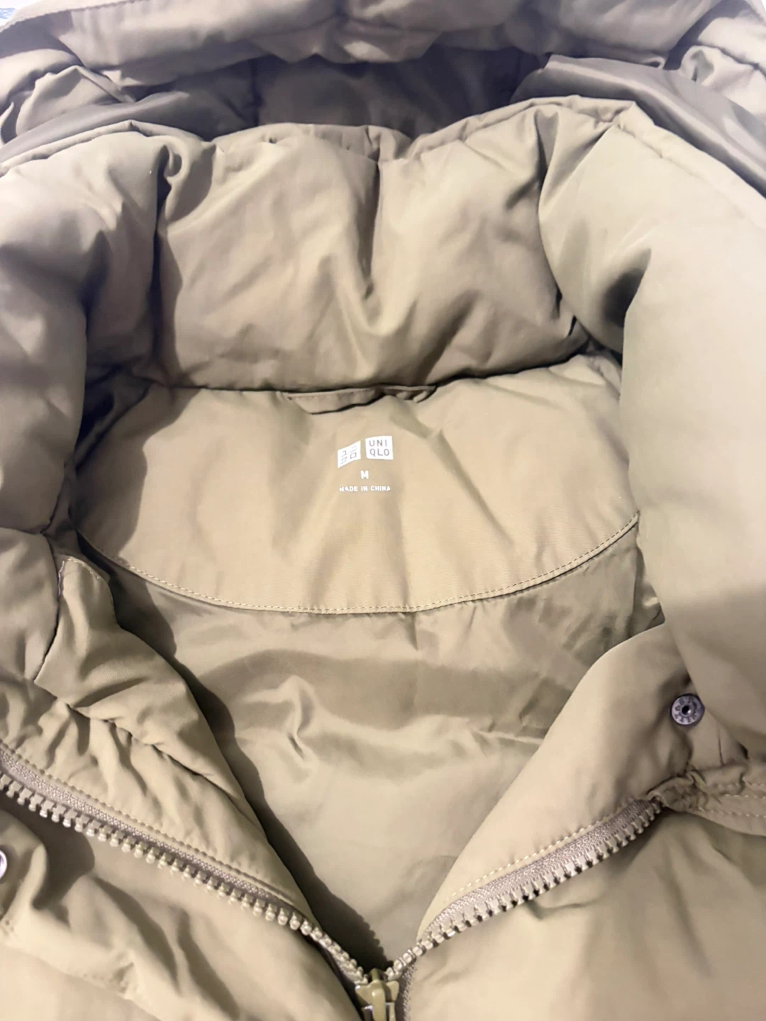 UNIQLO Women's Puffer Coat Size M - photo 5