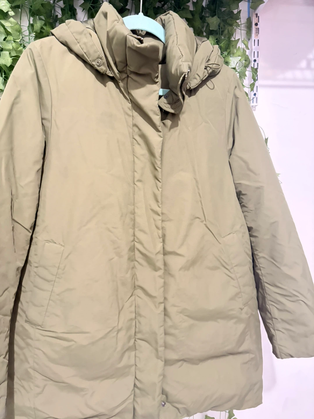 UNIQLO Women's Puffer Coat Size M - photo 4