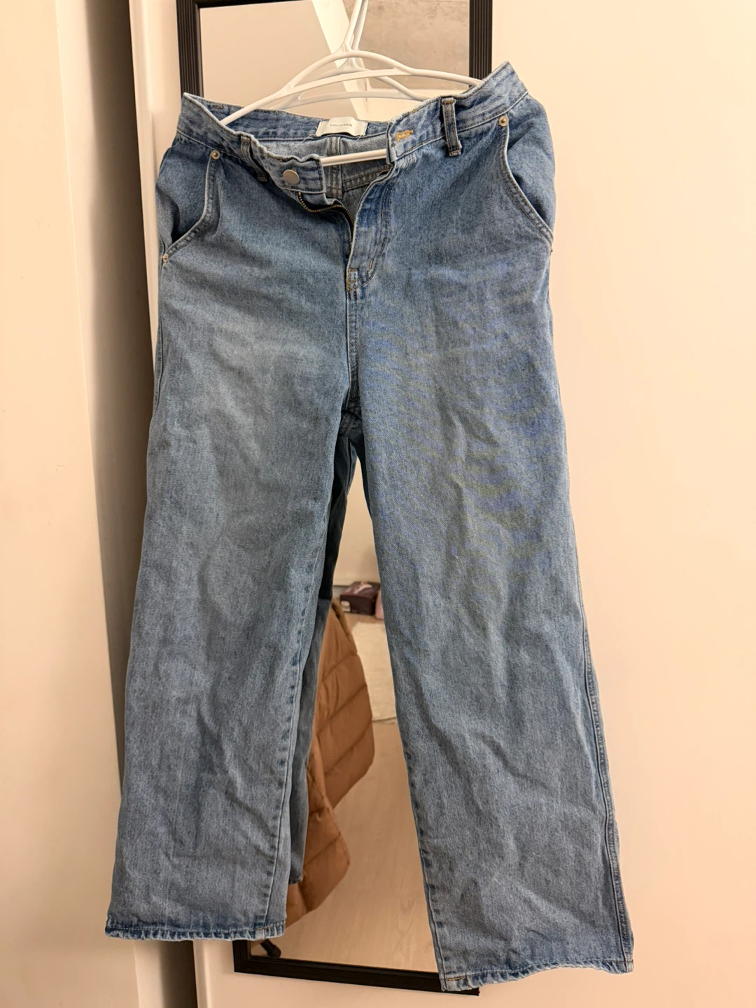 Women's Light Wash Wide Leg Jeans