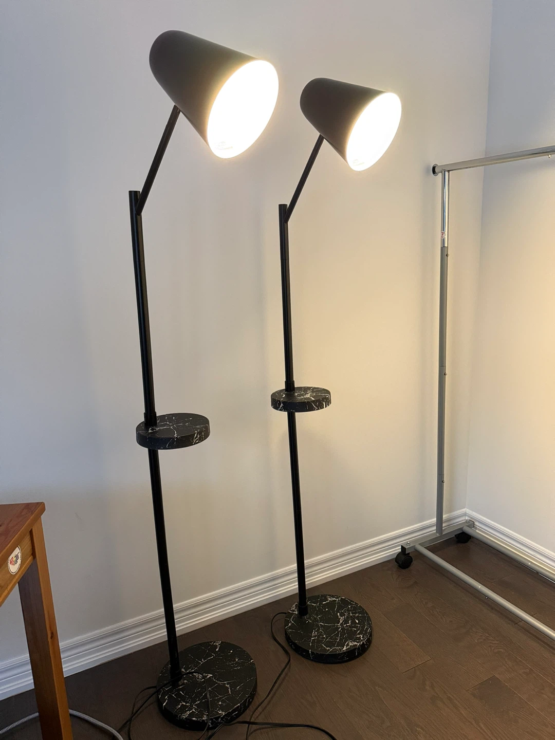 Brighting Floor Lamp with USB Charger