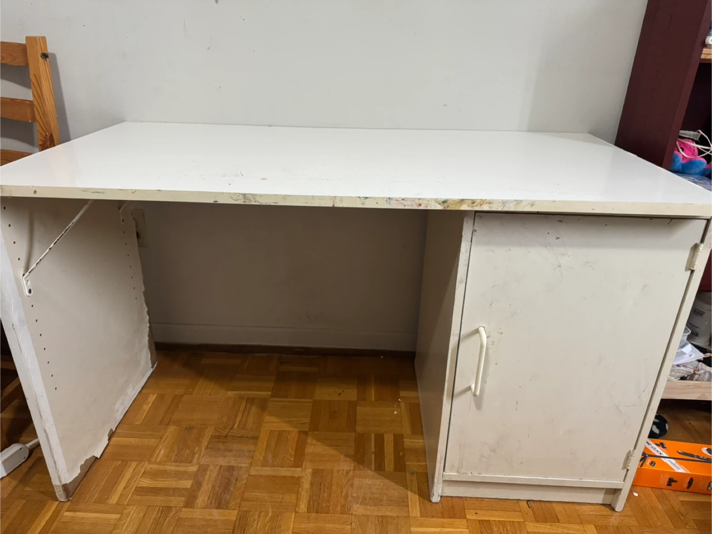 White Desk with Cabinet