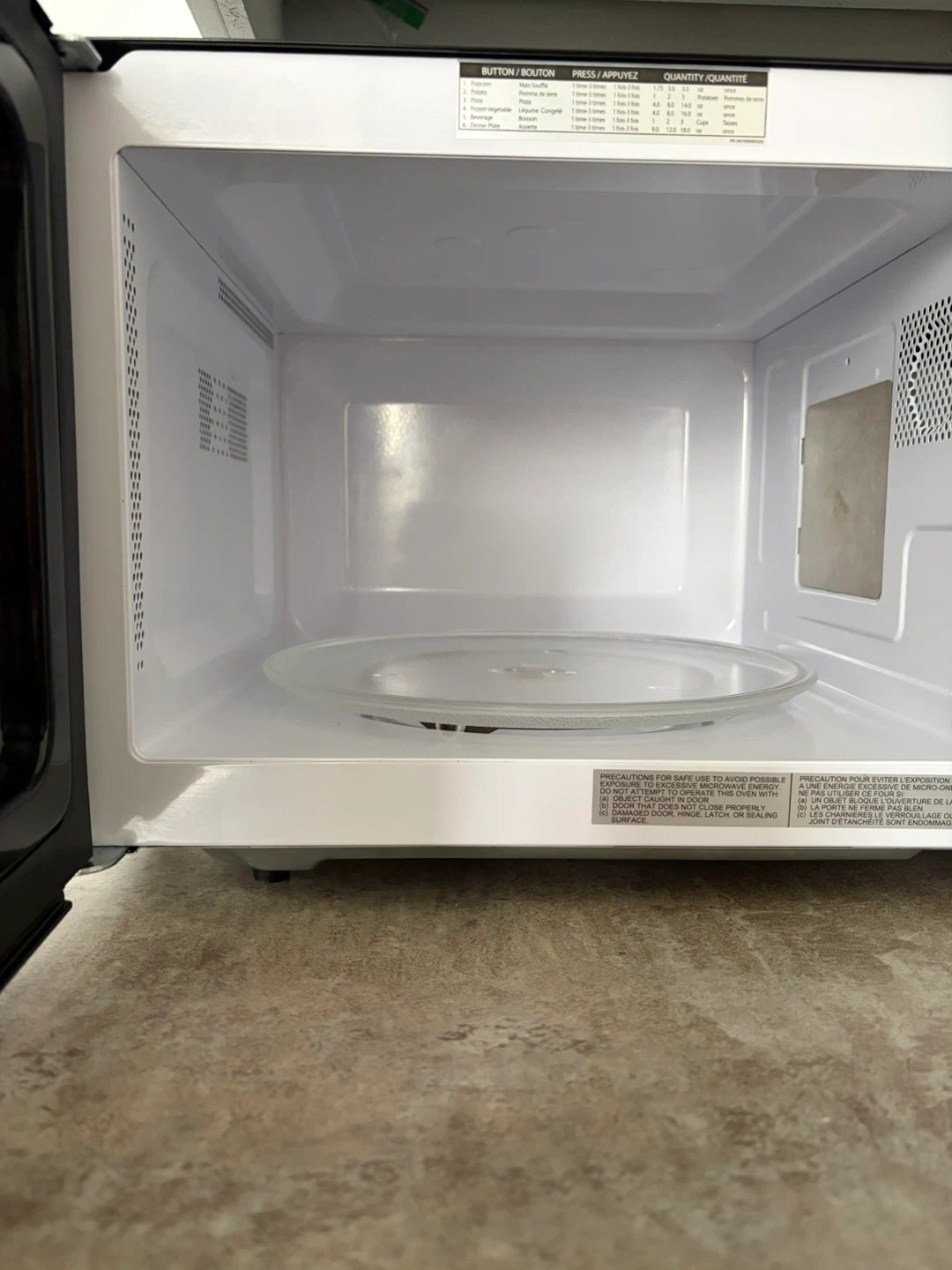 Toshiba Stainless Steel Microwave Oven - photo 3