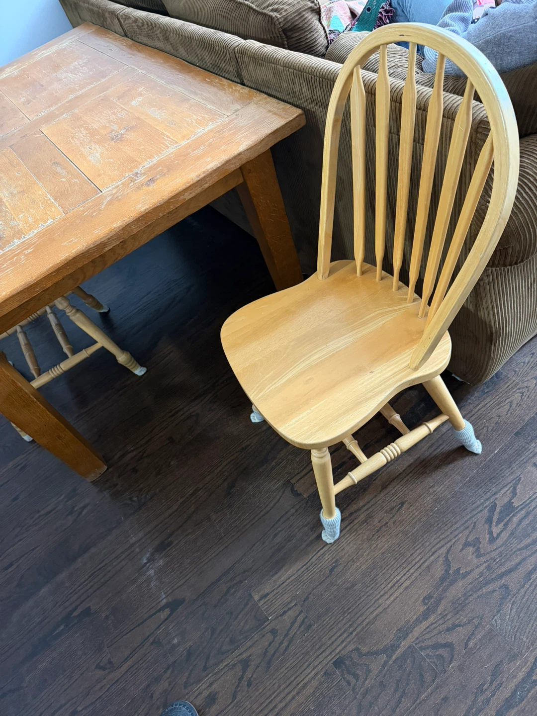 Large Solid Wood Dinner Table - photo 2