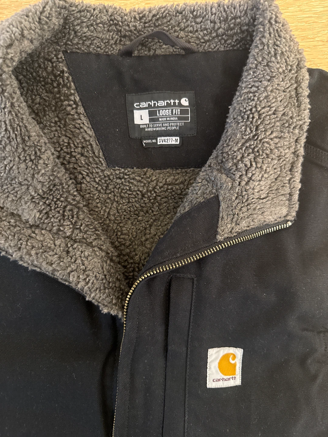 Carhartt Sherpa Lined Vest - Black - Size L - photo 2