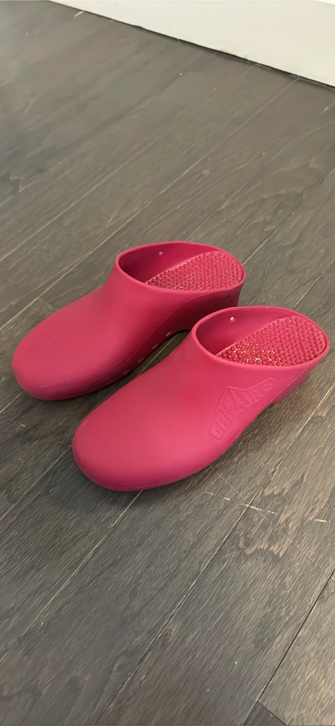 CALZURO Clogs - dark pink