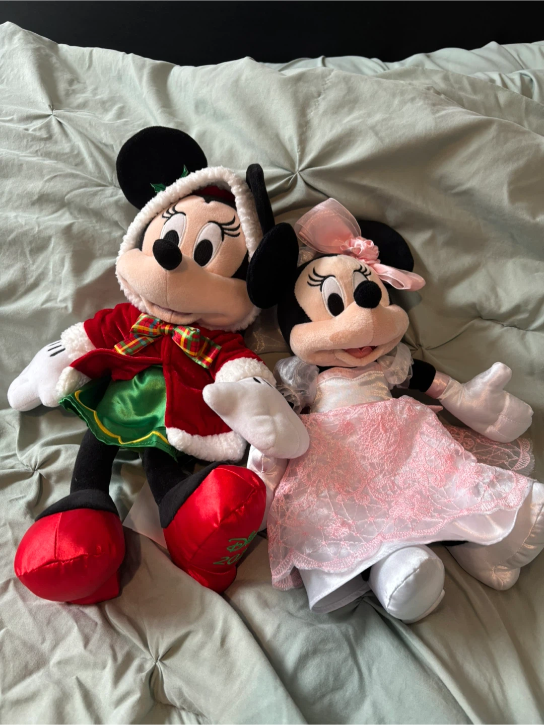 Moving Sale ends 3/22! Minnie Mouse seasonally Plush Dolls
