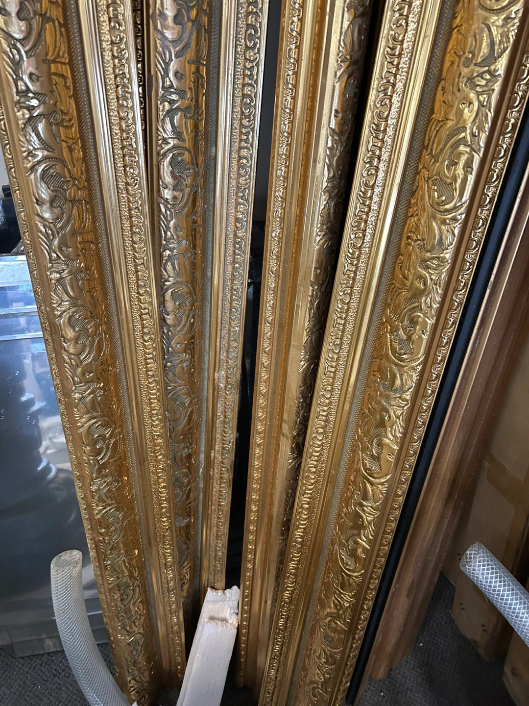 Set of 6 Ornate Gold Picture Frame Moulding Pieces - photo 2