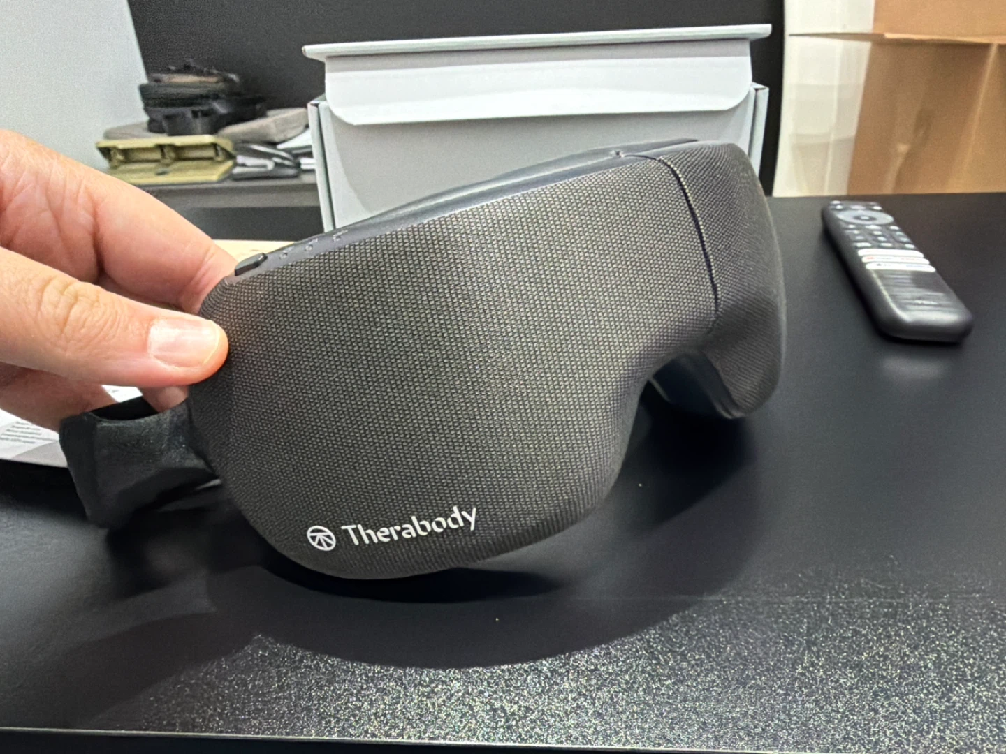 Therabody SmartGoggles Eye Mask - photo 3