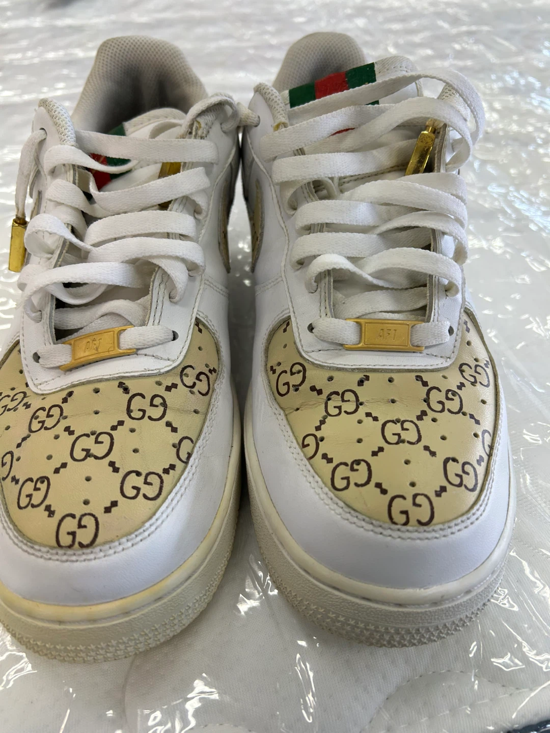 Nike Air Force 1 '07 LV8 x Gucci Custom Sneakers - photo 4