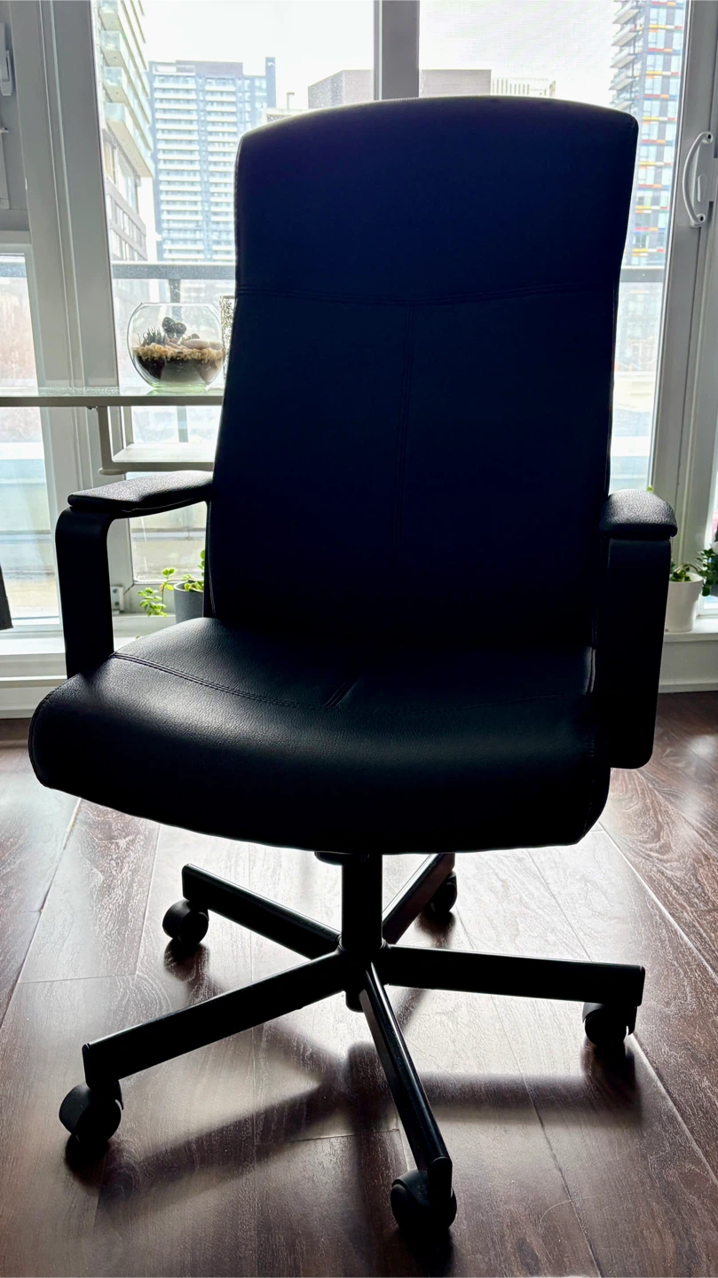 IKEA MILLBERGET Black Office Chair