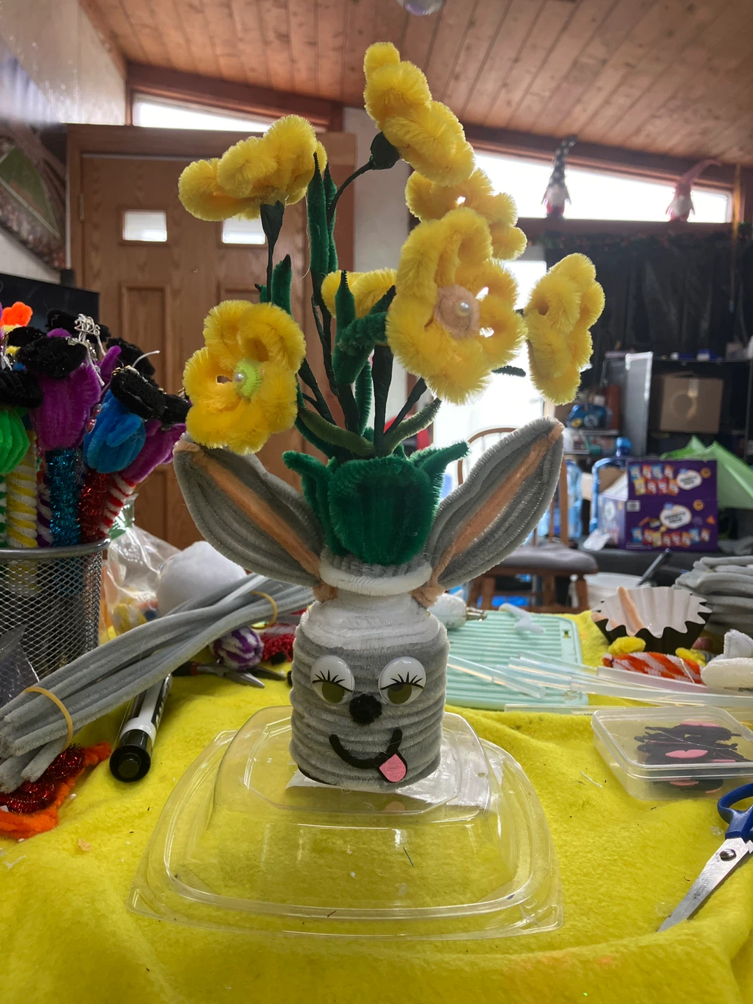 Pipe Cleaner Flower Craft