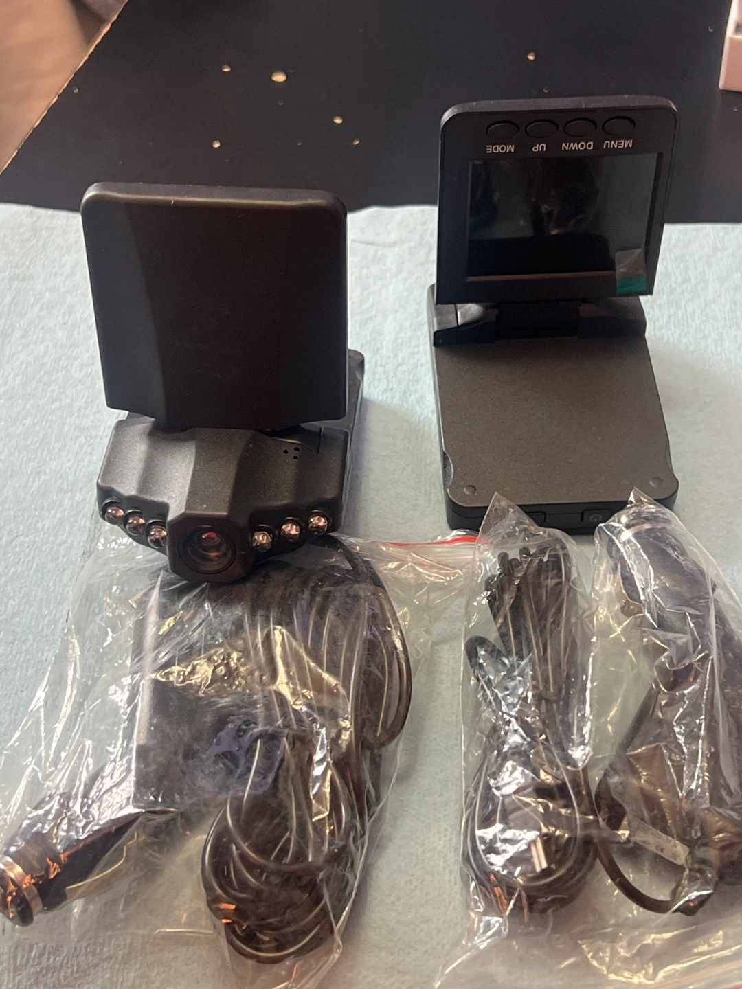 Dash Cam with Screen and Accessories