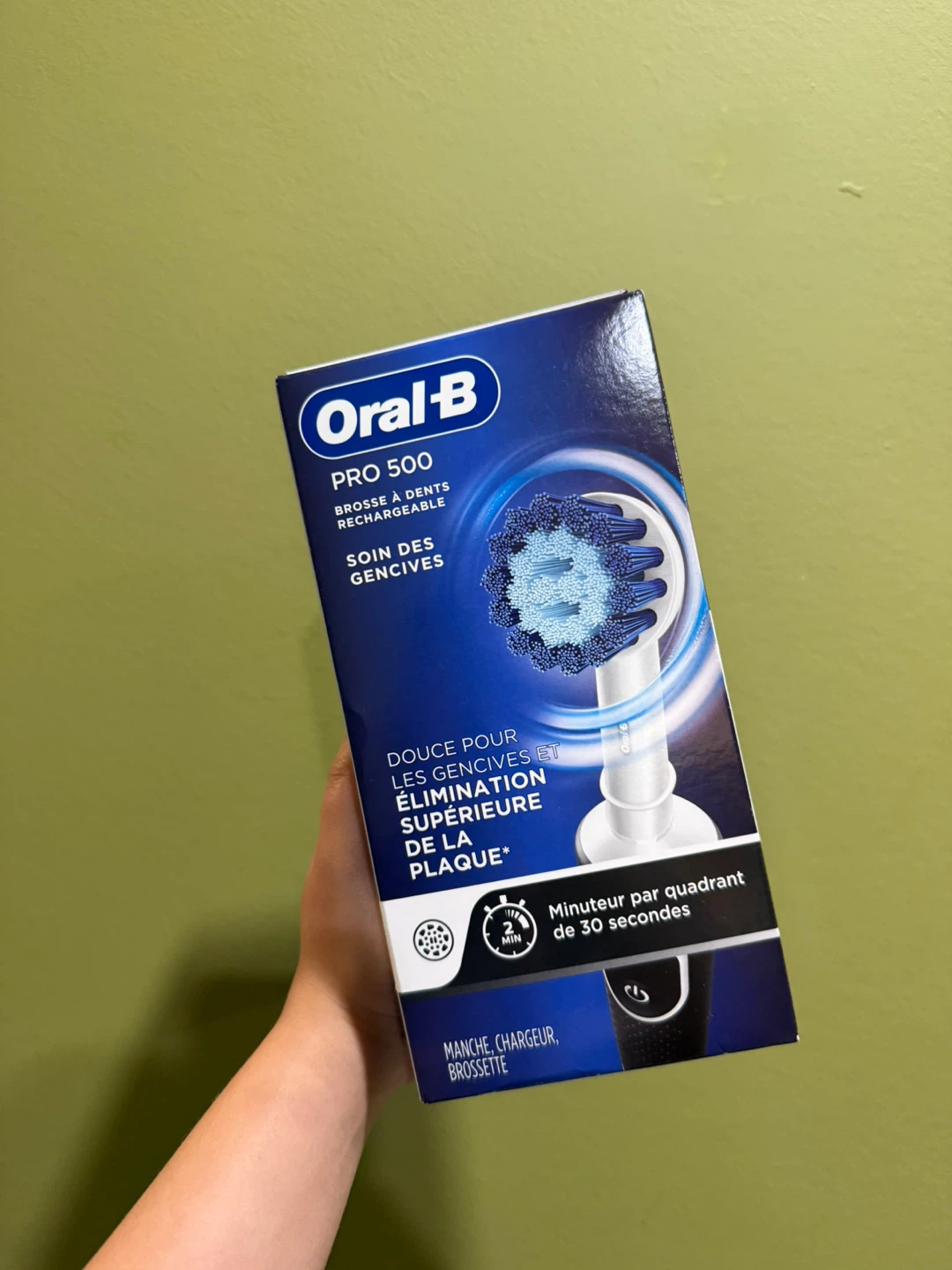 Oral-B Pro 500 Rechargeable Electric Toothbrush