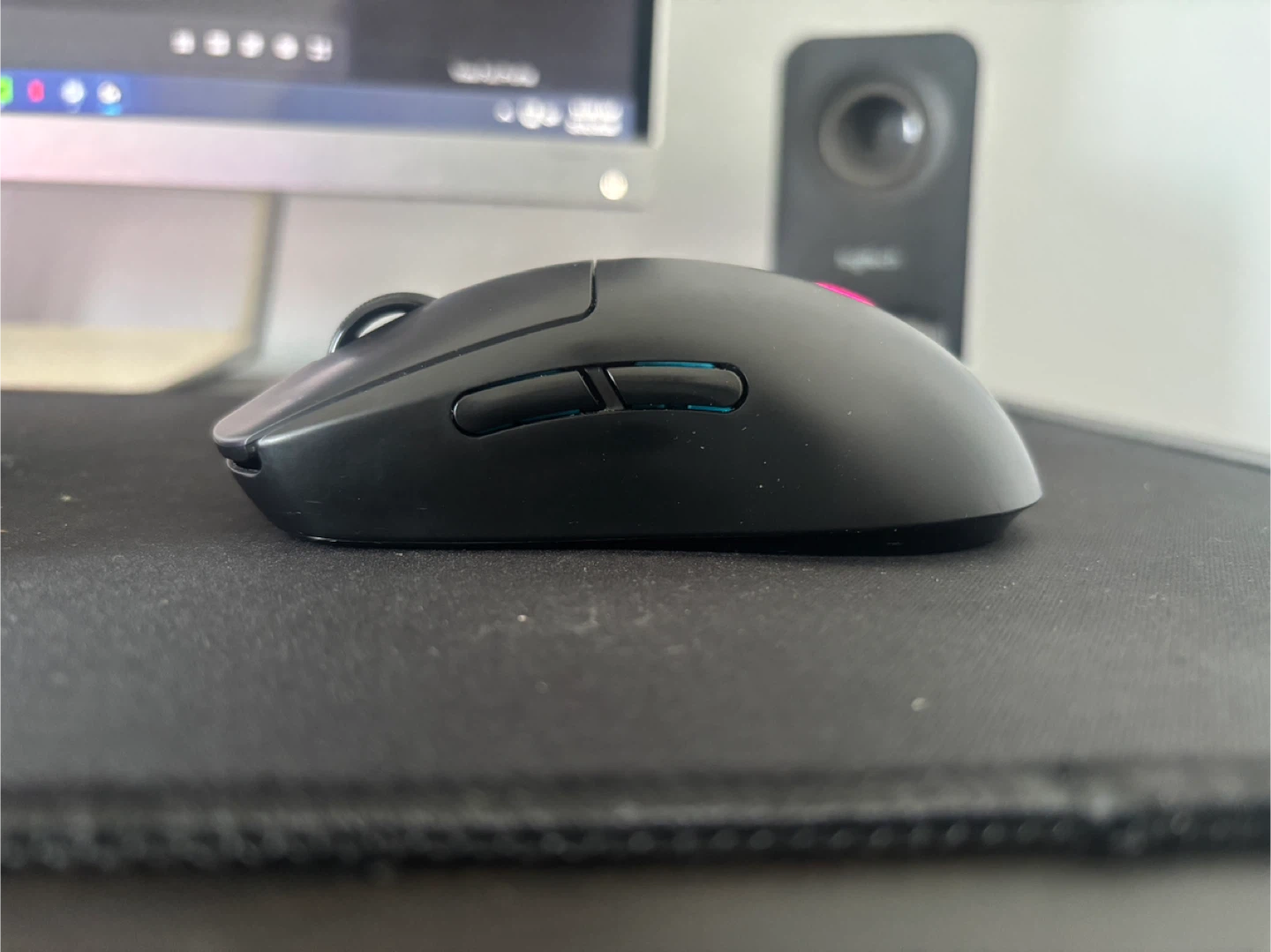 Logitech G Pro Wireless Gaming Mouse - photo 4