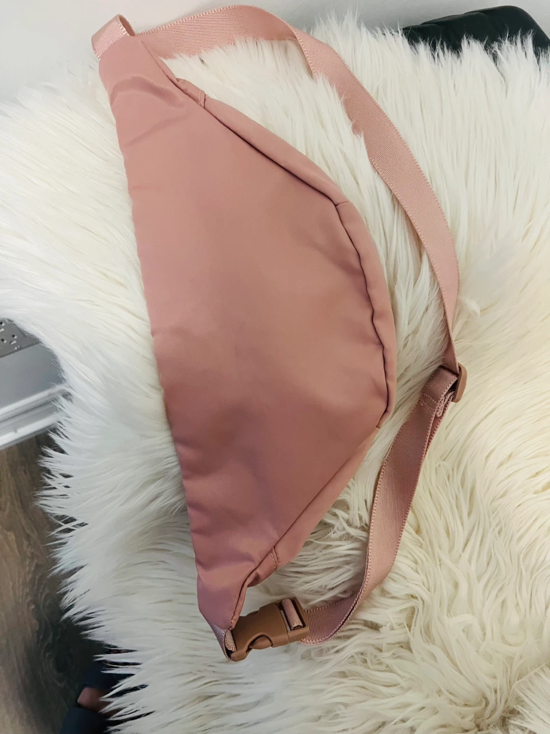 H&M Divided Pink Fanny Pack - photo 2