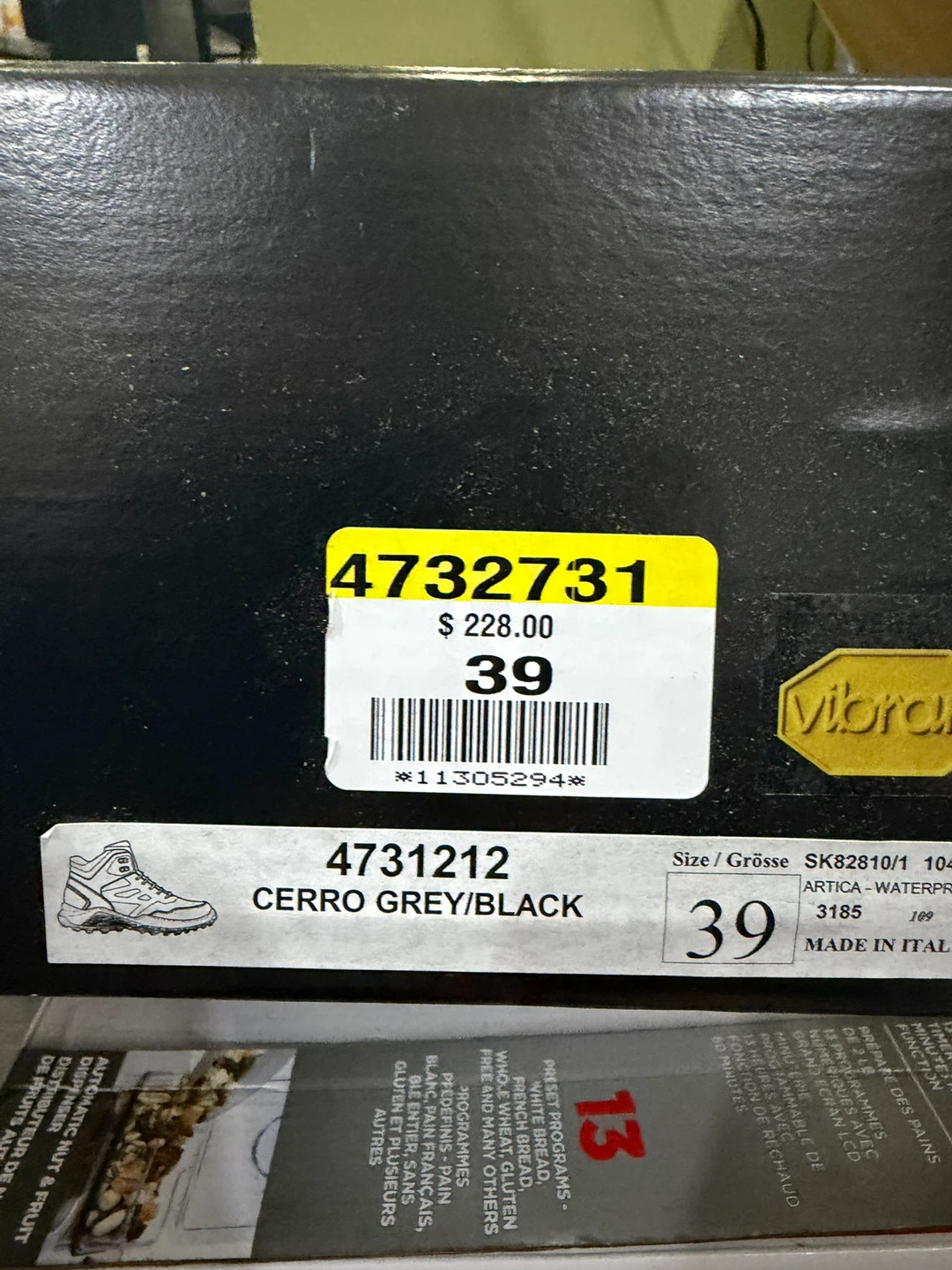 ARTICA Waterproof Hiking Boots Size 39 - photo 2