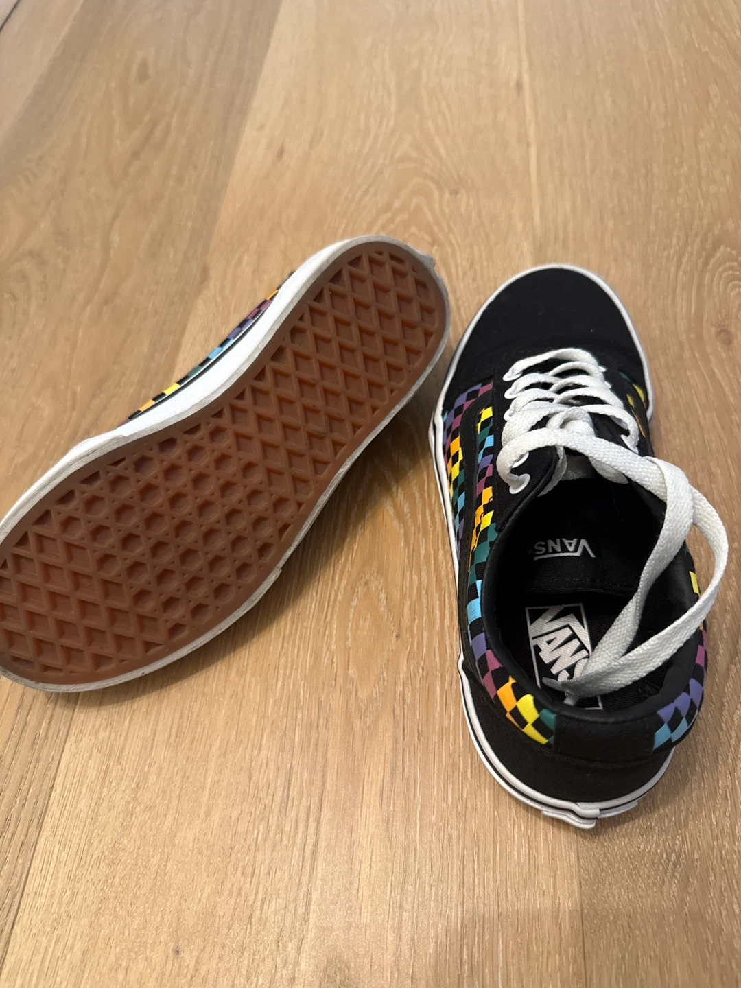 Vans Old Skool "Checkerboard Rainbow" Youth Shoes Size 3 Youth - photo 2