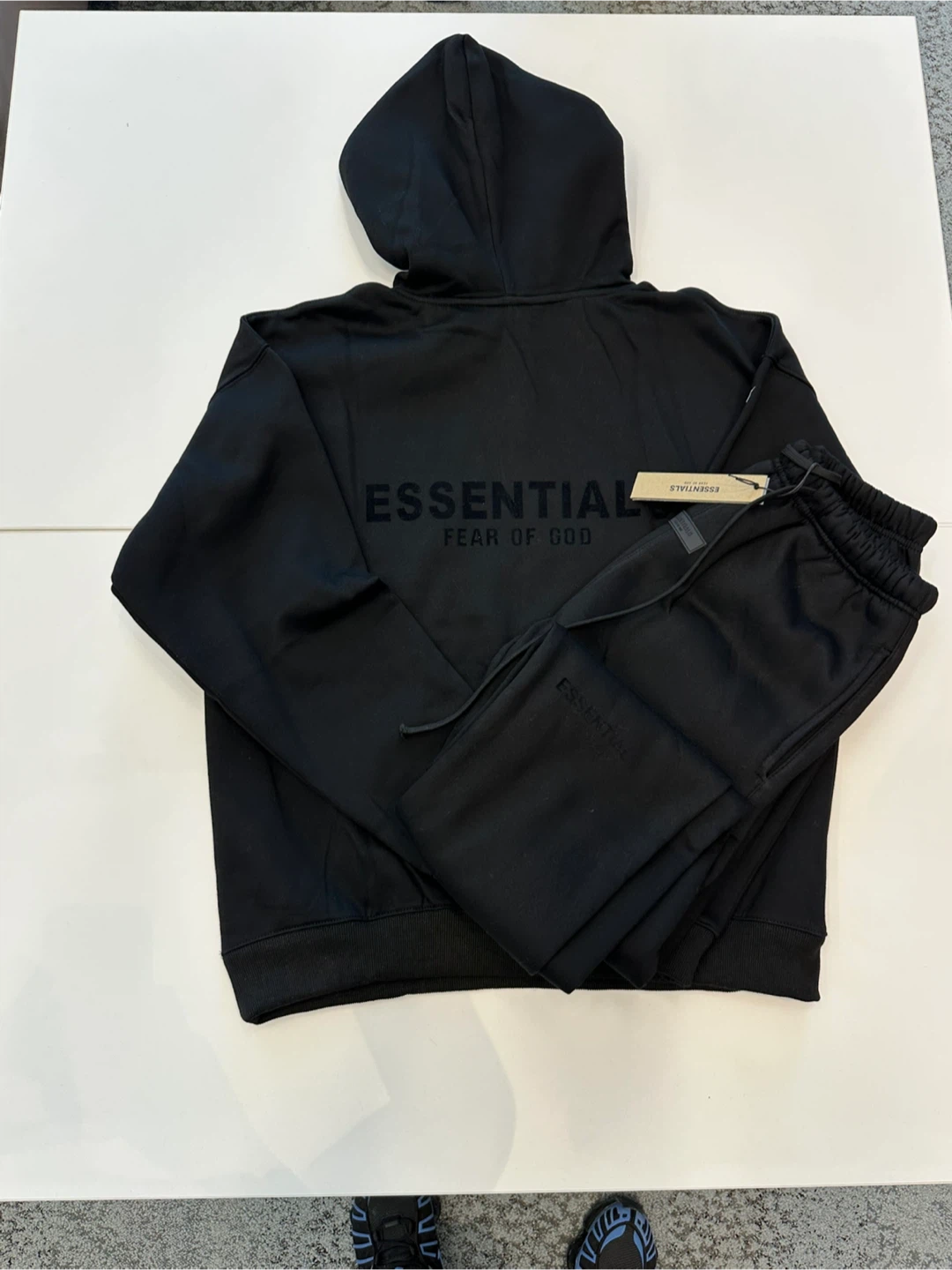 Black essentials set - photo 2