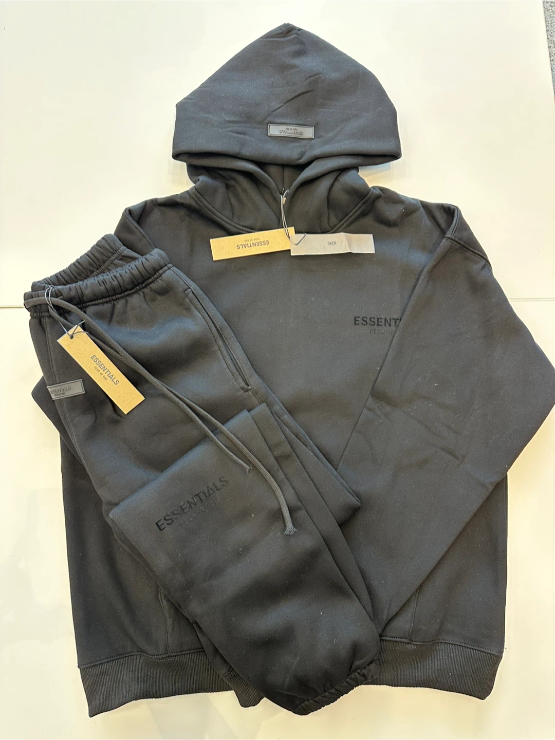Black essentials set