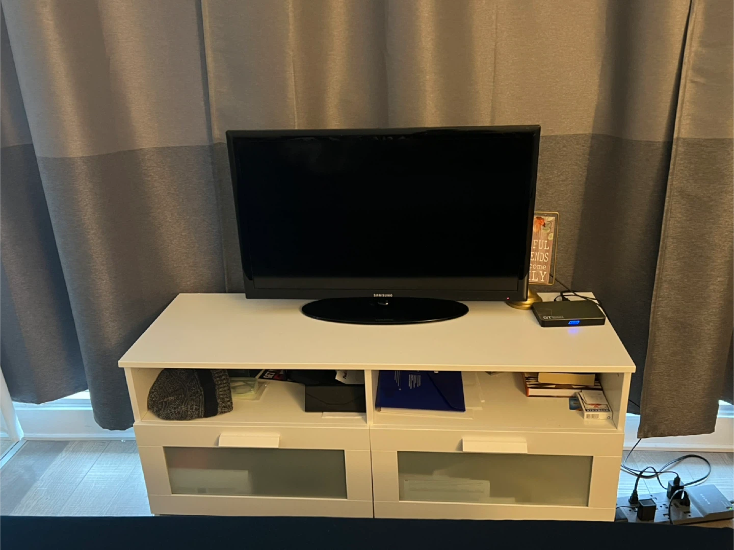 Samsung Flat Screen TV