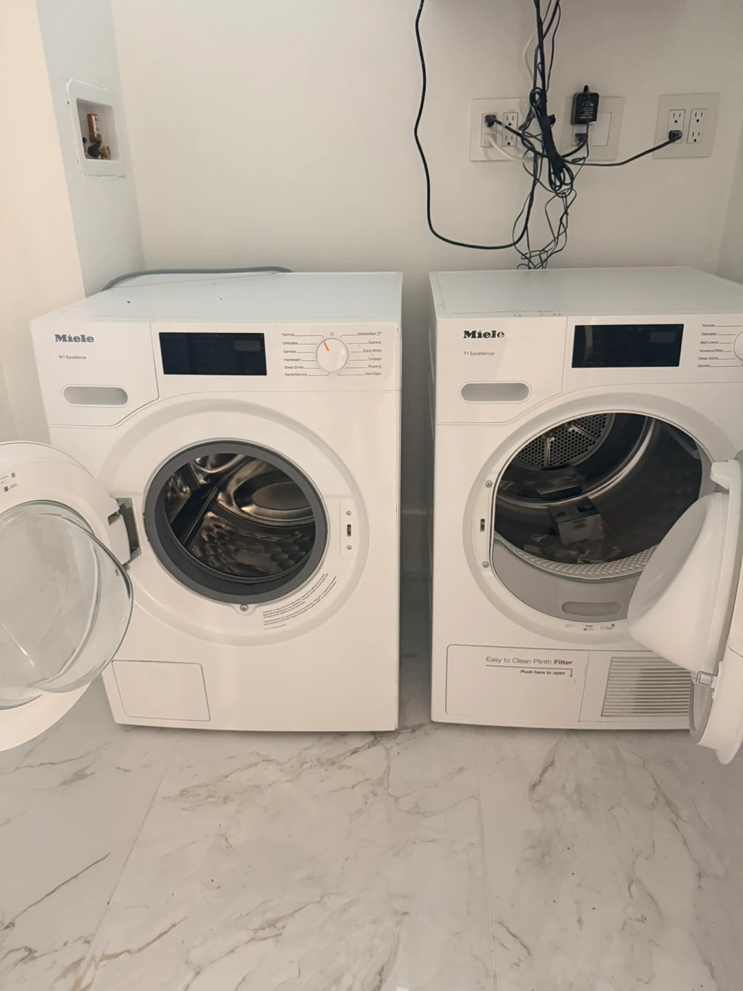 Miele T1 Excellence Heat-pump Dryer And washer