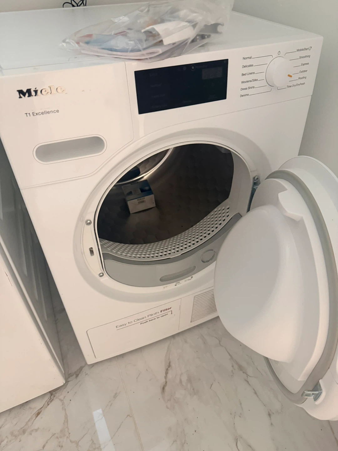 Miele T1 Excellence Heat-pump Dryer And washer - photo 4
