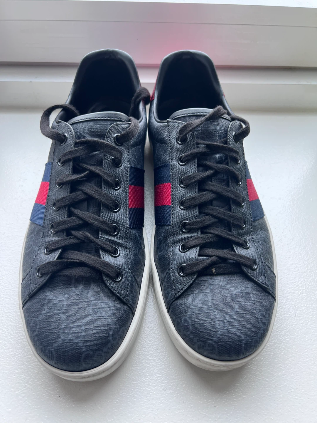 Gucci GG Monogram Canvas Sneakers with Red and Blue Stripes - photo 3