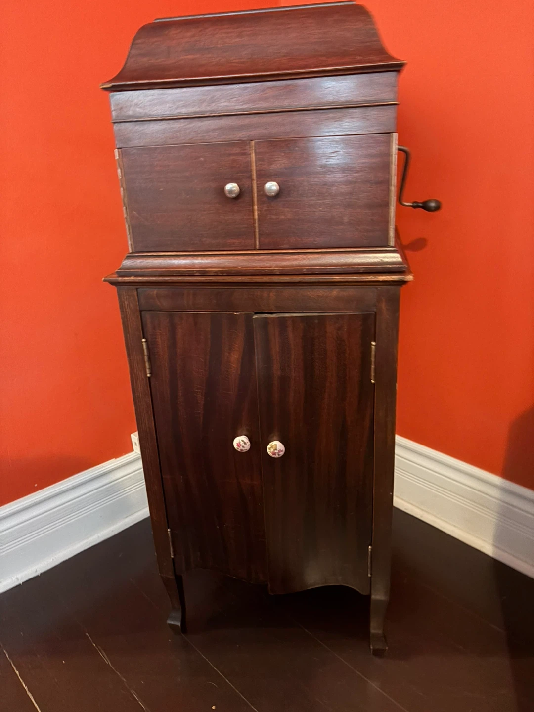 Antique Victrola Record Player - photo 5