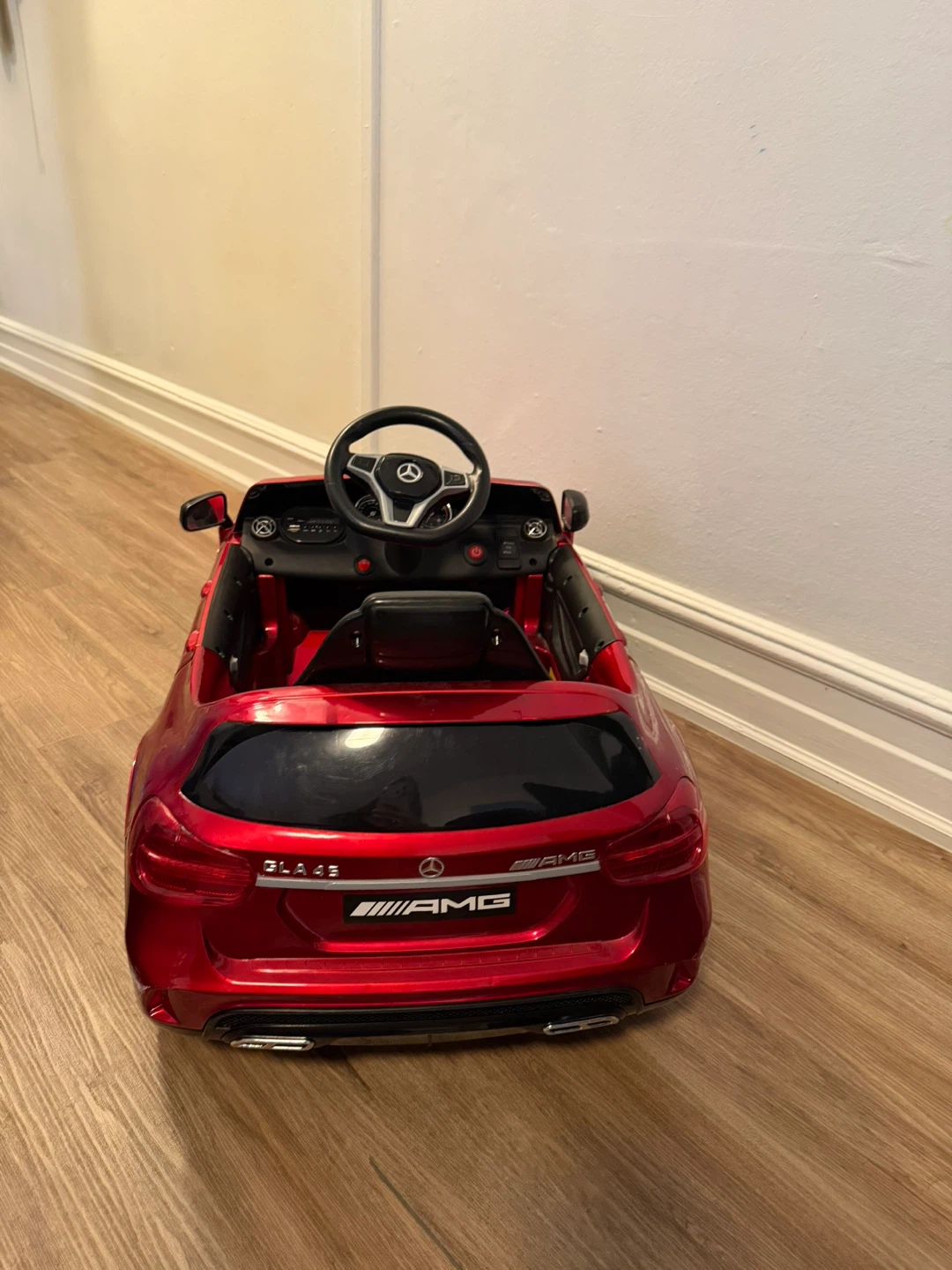 Mercedes-Benz GLA45 AMG Ride-On Toy Car - photo 2