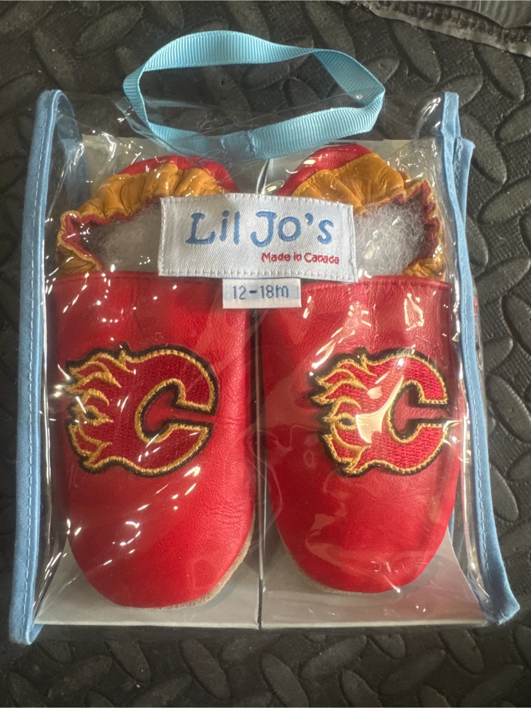 Lil Jo's Calgary Flames Baby Shoes 12-18m