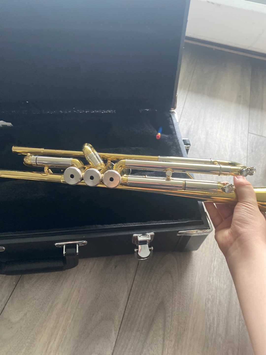 Yamaha Trumpet w/ Case - photo 4