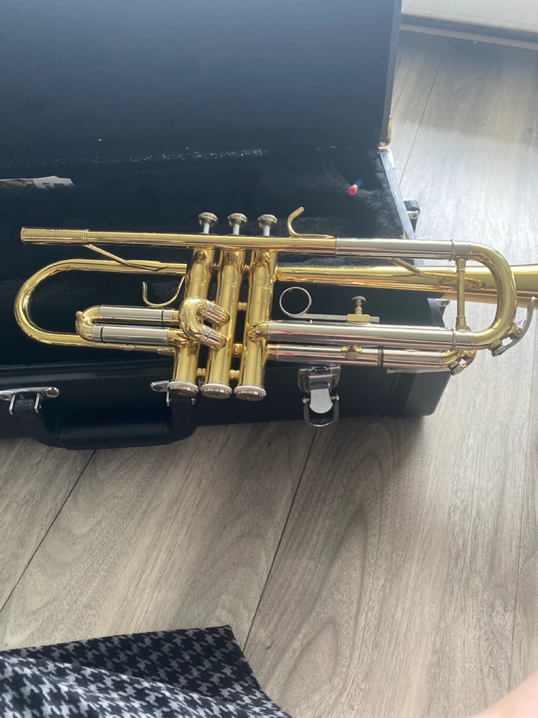 Yamaha Trumpet w/ Case - photo 5