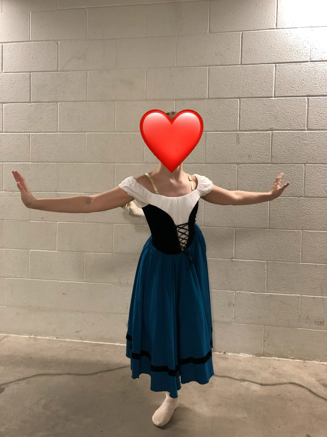 Giselle Ballet Costume - photo 2