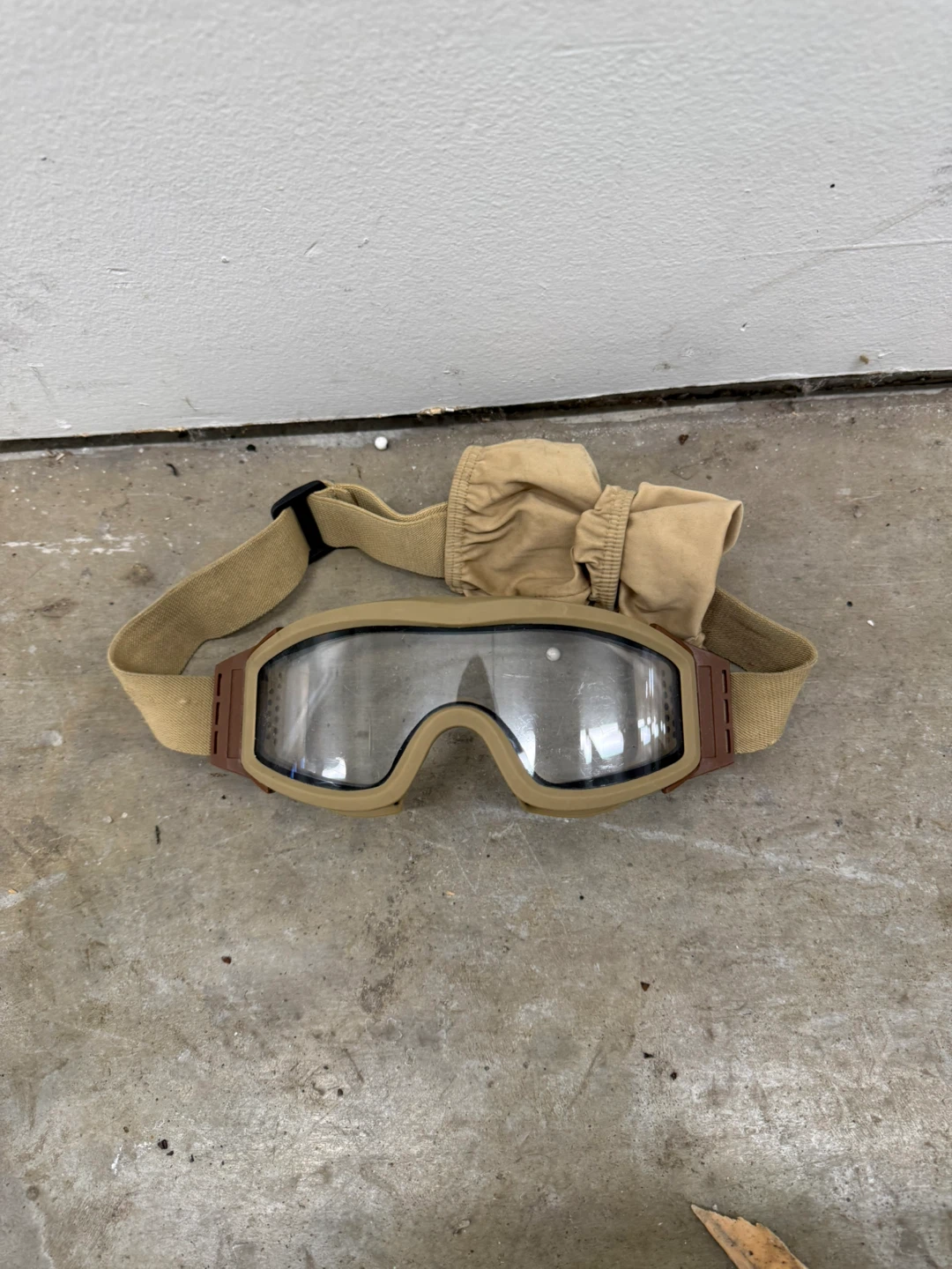 Tan Tactical Goggles with Strap