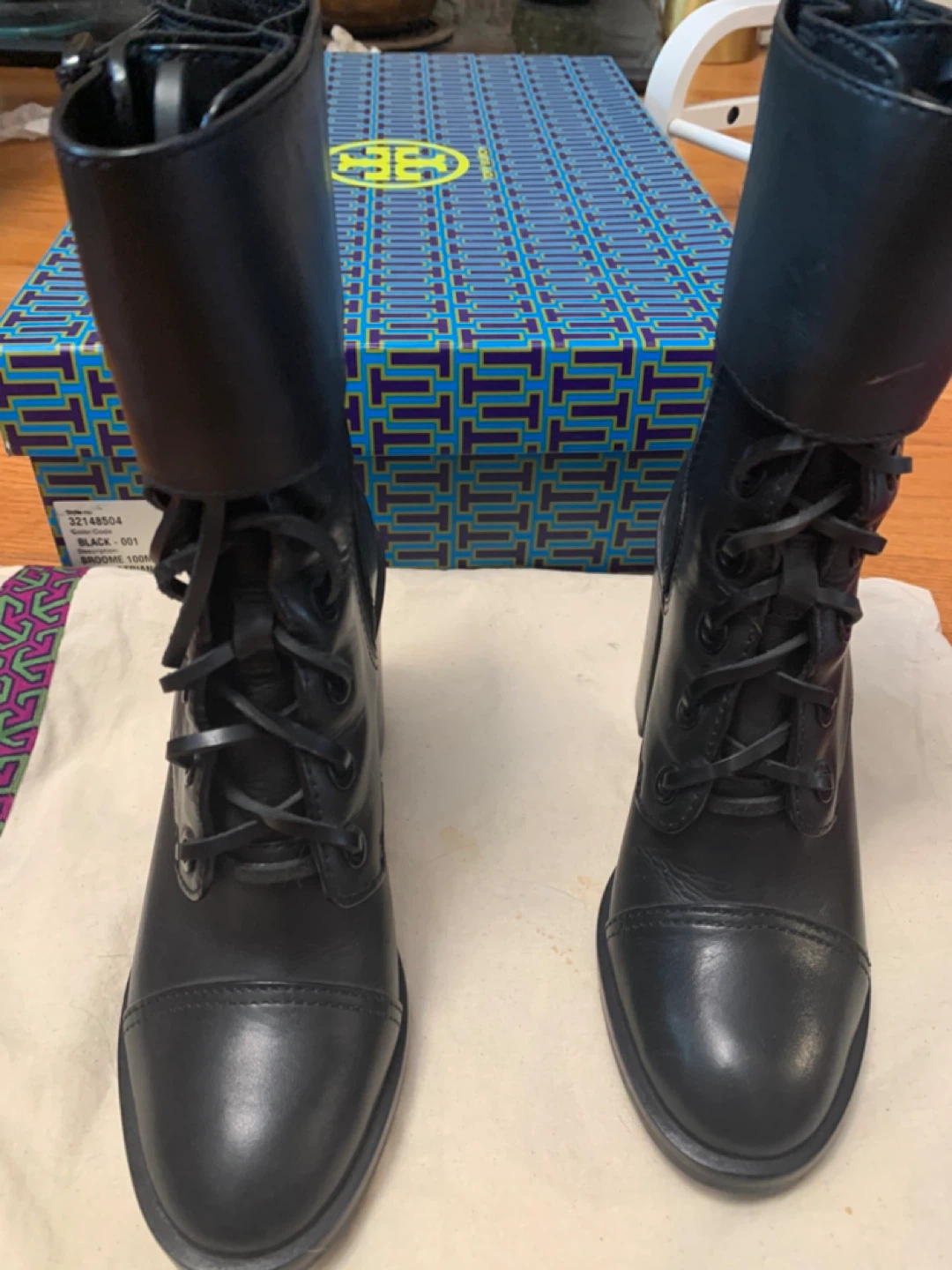 Tory Burch Black Leather Lace-Up Heeled Boots - photo 5