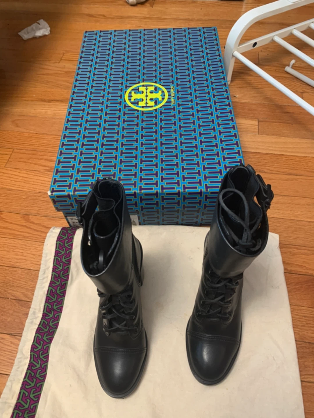 Tory Burch Black Leather Lace-Up Heeled Boots - photo 4