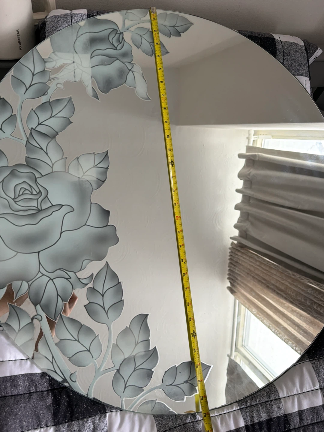 Decorative Round Mirror with Rose Design - photo 3