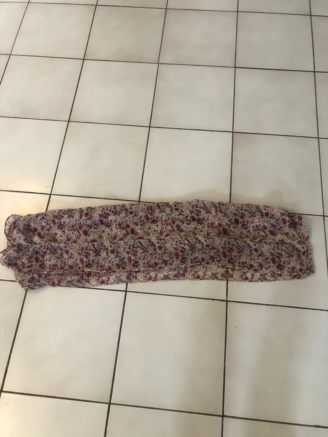 Floral Print Sheer Scarf 🥕