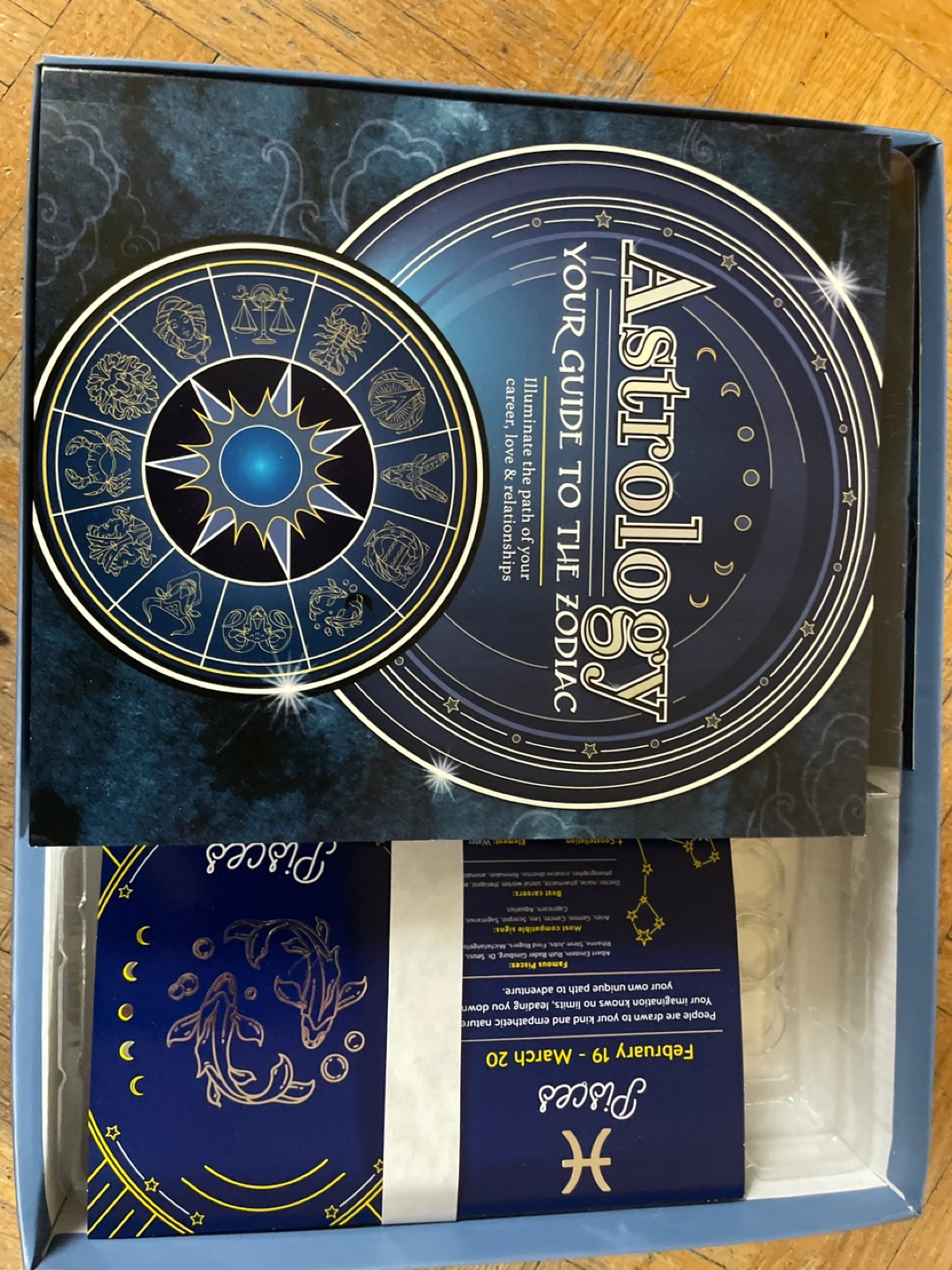Astrology Your Guide to the Zodiac Kit with Charms - photo 4