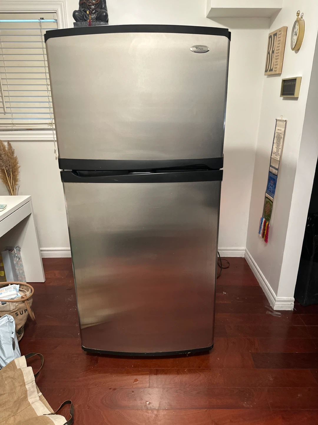 Whirlpool Refrigerator - photo 3