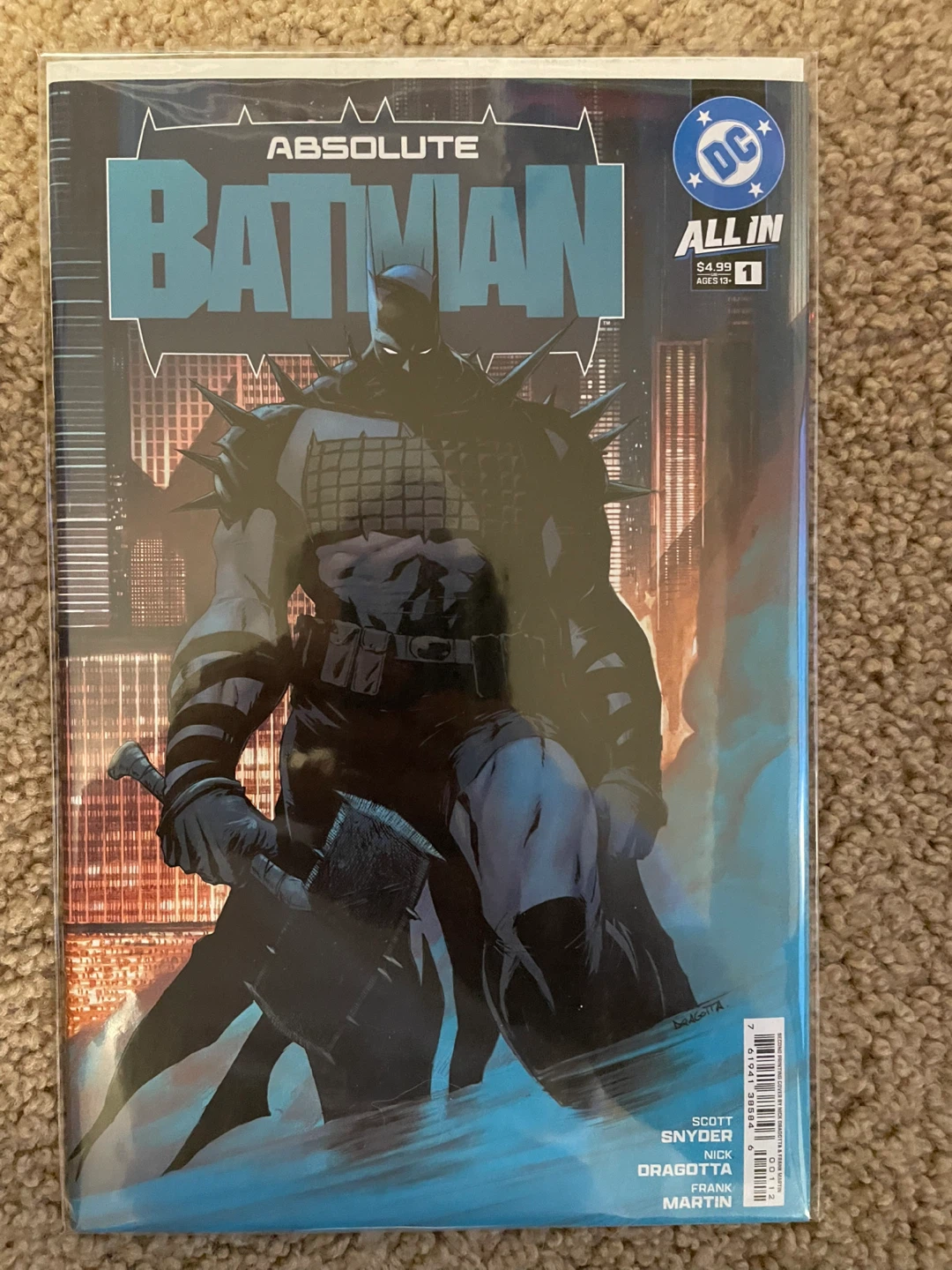 Absolute Batman 1 reprints - photo 2