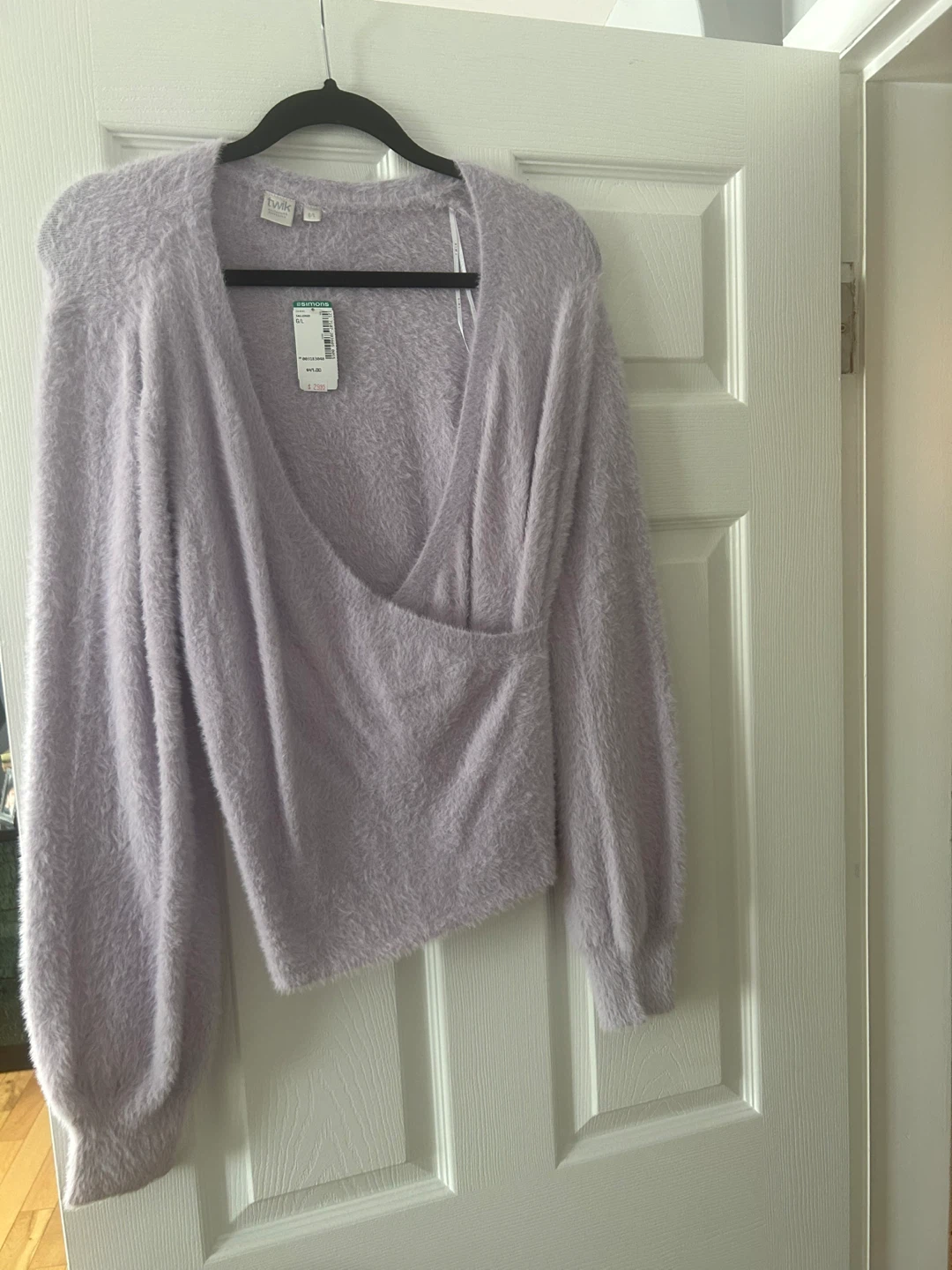 New Simons Lavender Mohair sweater, size L
