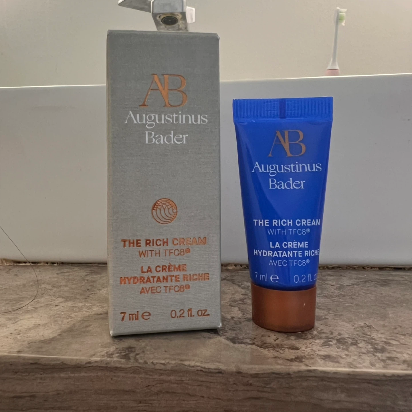 New Augustinus Bader The Rich Cream