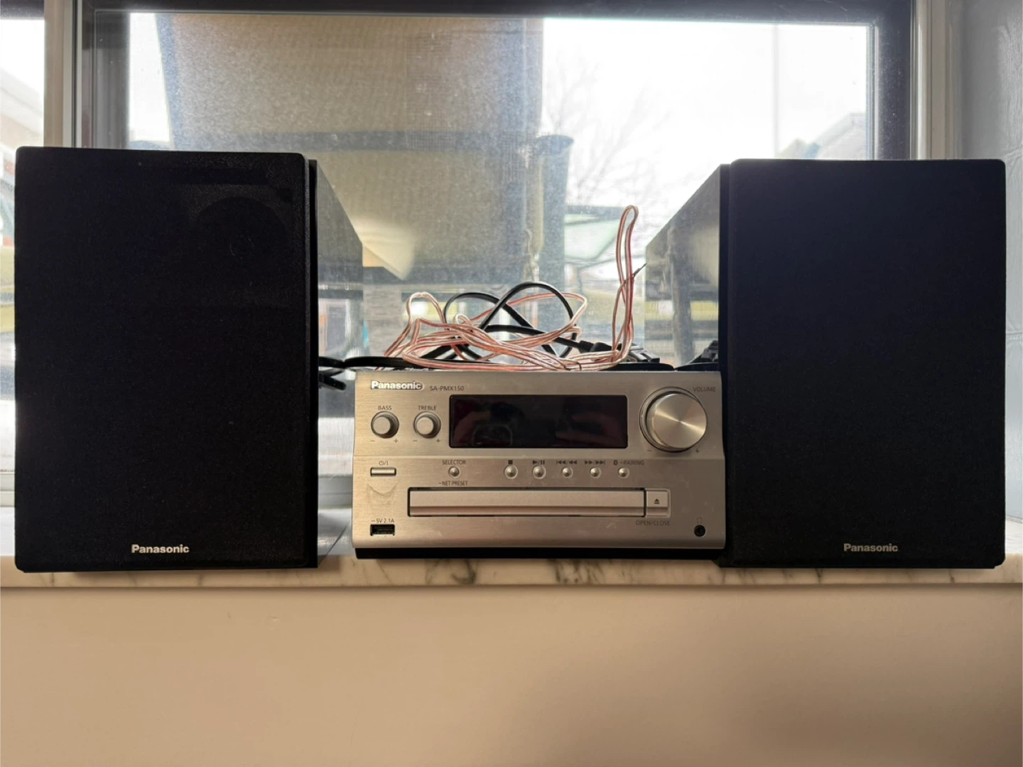 Panasonic SA-PMX150 Stereo System with Speakers