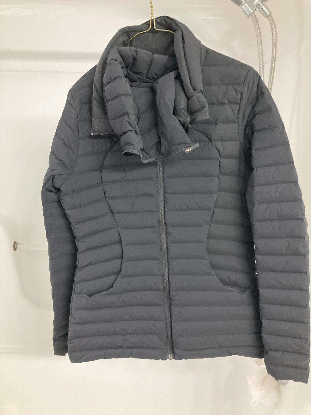 Lululemon Down Puffer Jacket with Hood - photo 3