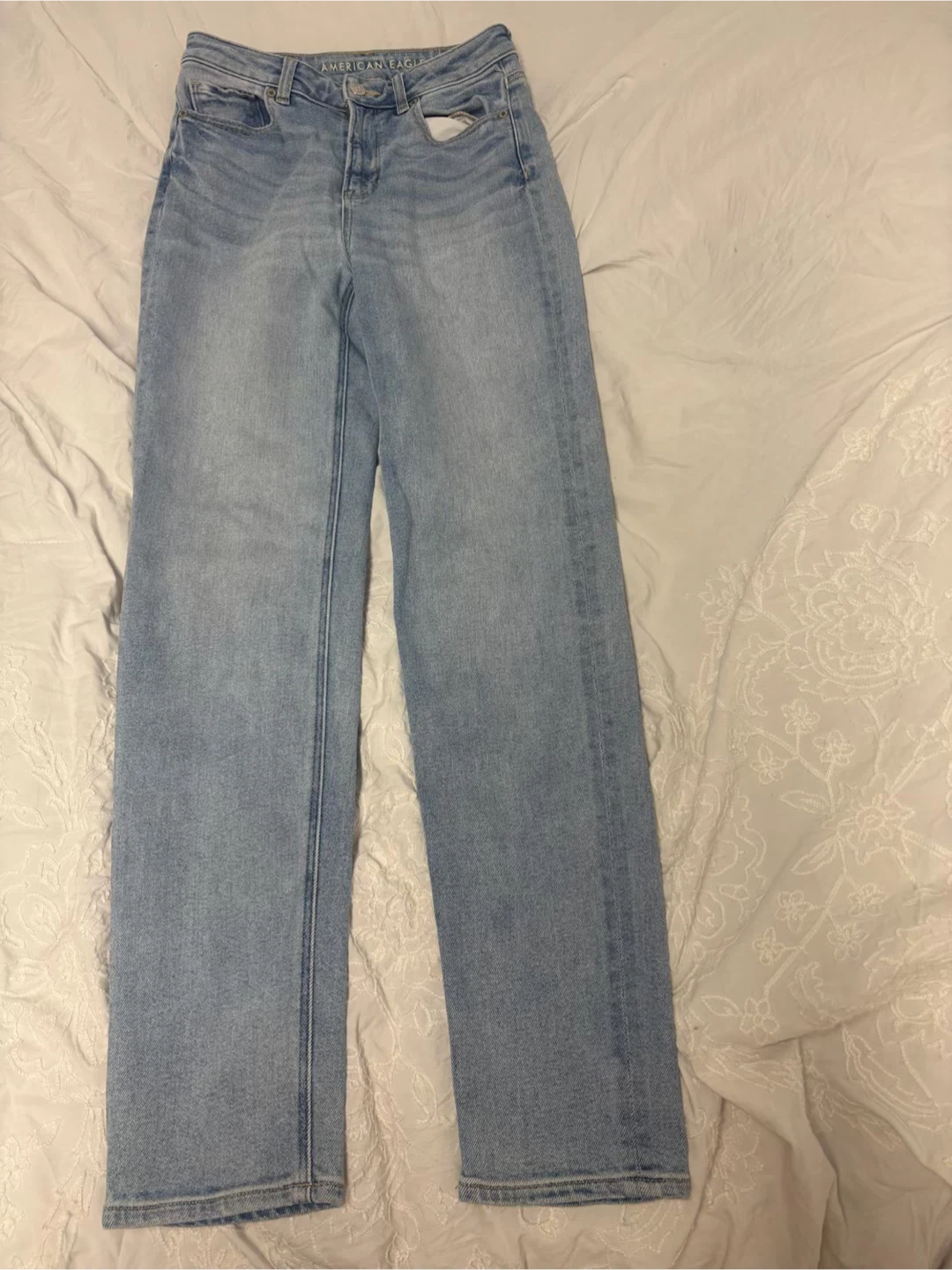 American Eagle Light Wash Denim Jeans - photo 3
