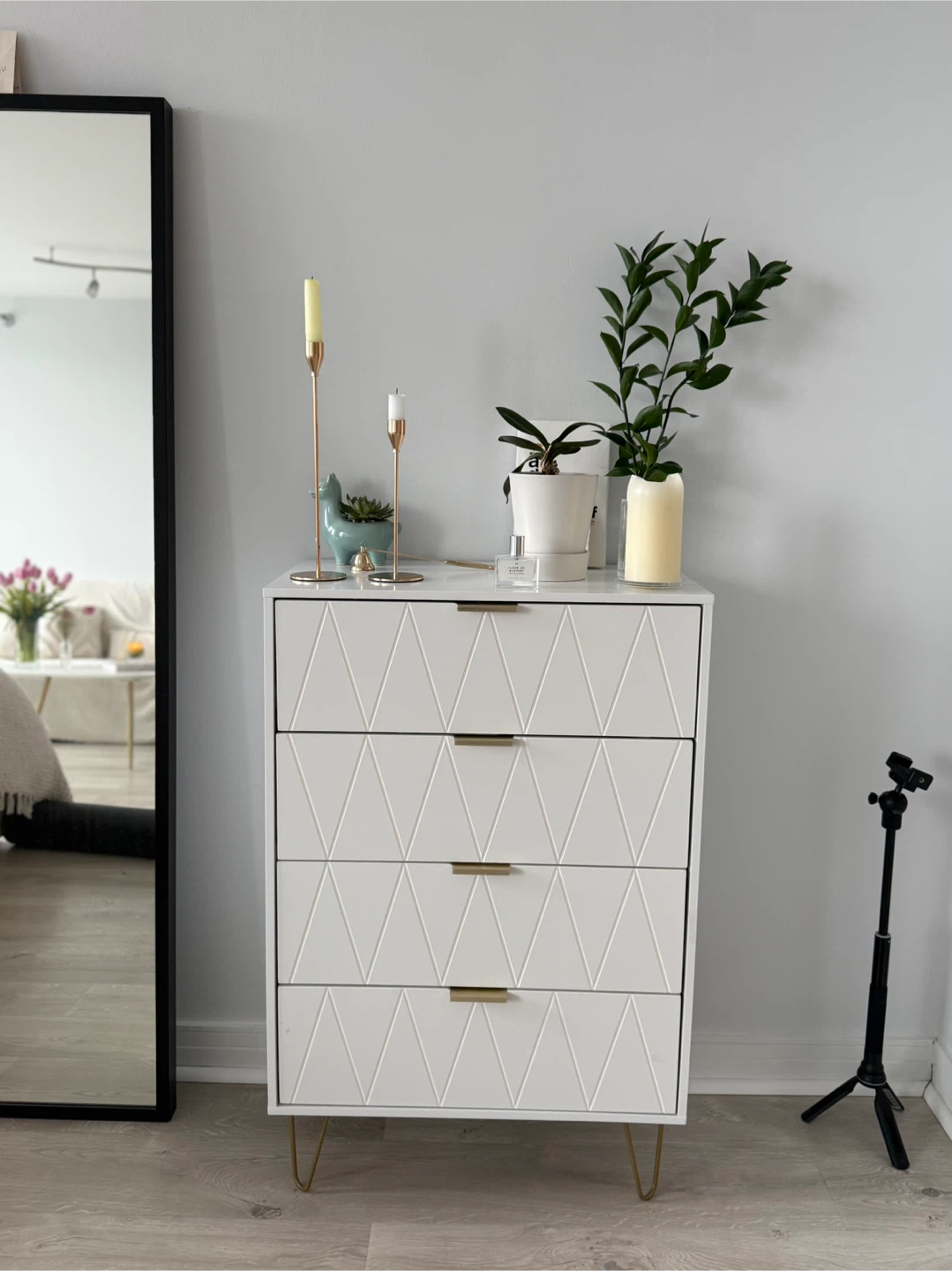 White 4-Drawer Dresser with Gold Legs