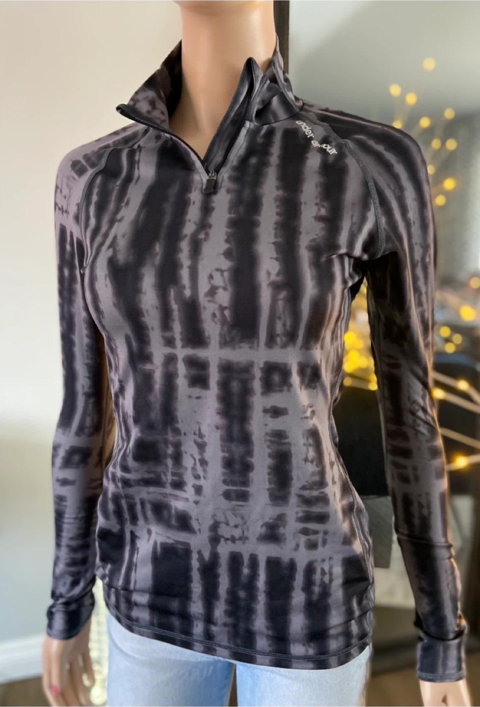 EUC Under Armour Tie-Dye 1/4 Zip Long Sleeve Top S