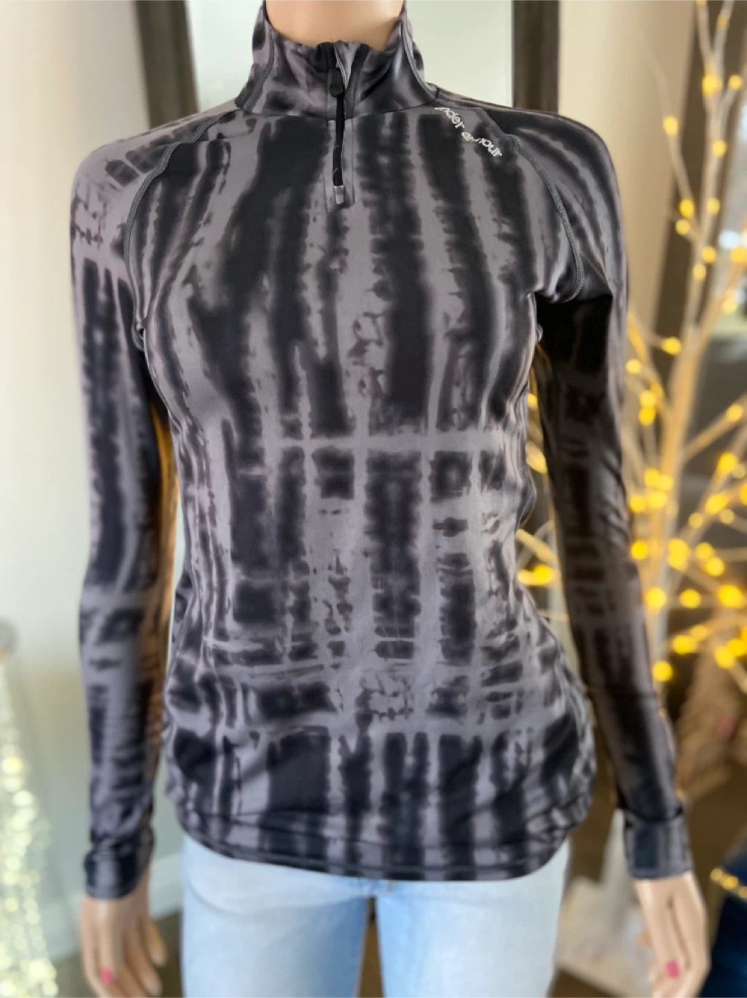 EUC Under Armour Tie-Dye 1/4 Zip Long Sleeve Top S - photo 3