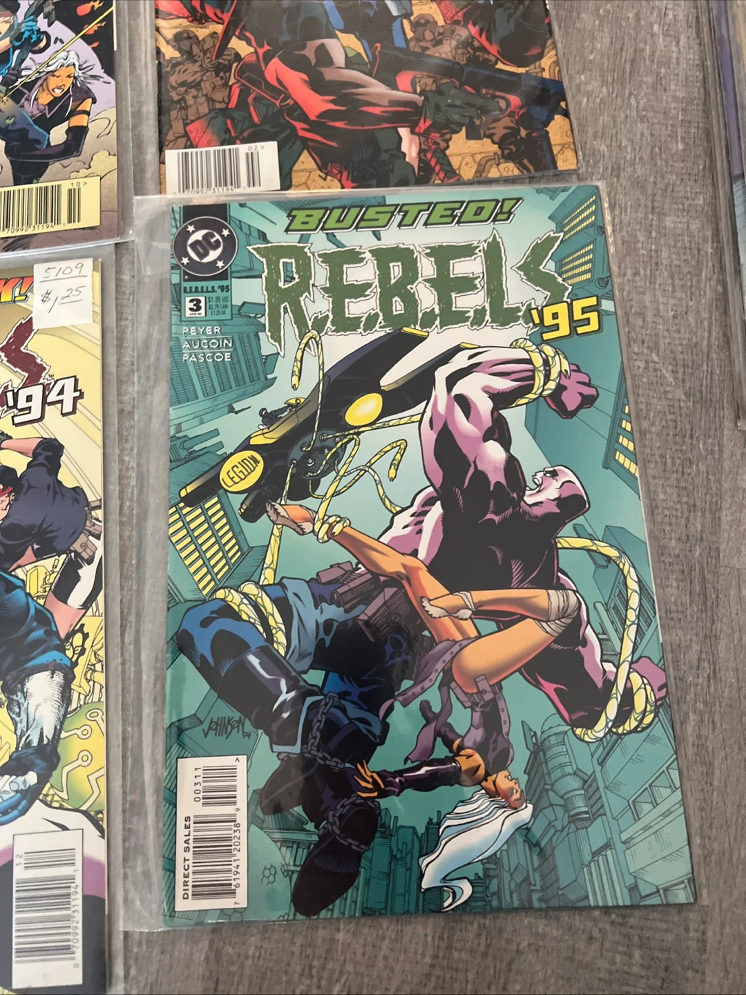 DC Comics Rebels '94 and '95 Comic Books Collection - photo 4